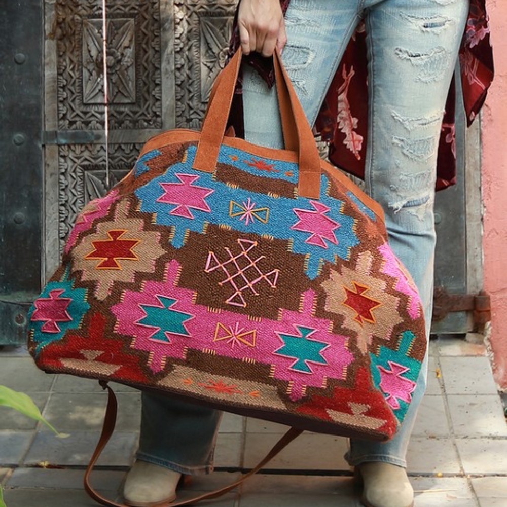 ! Host Pick! NWT Boho Weekender Travel Tote Bag - Picture 2 of 8